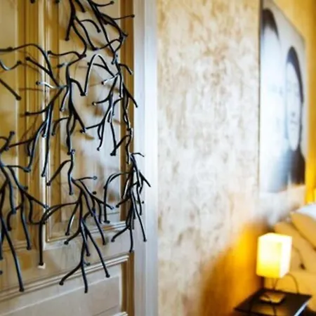 Castel Pierre Lisse Hyères