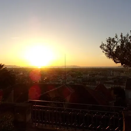 Castel Pierre Lisse 3*