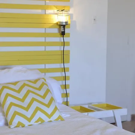 Guest house Castel Pierre Lisse 3*