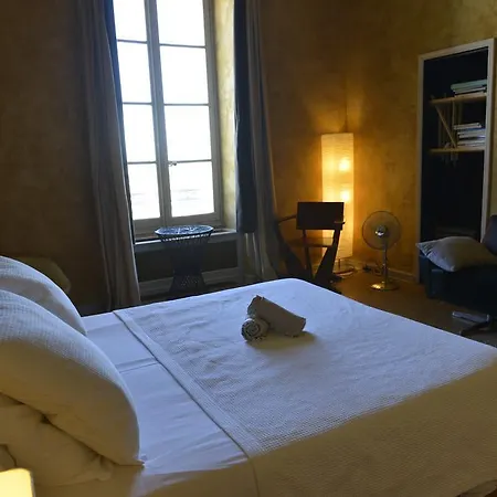 Castel Pierre Lisse Hyeres