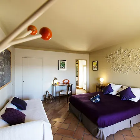 Castel Pierre Lisse Guest house 3*