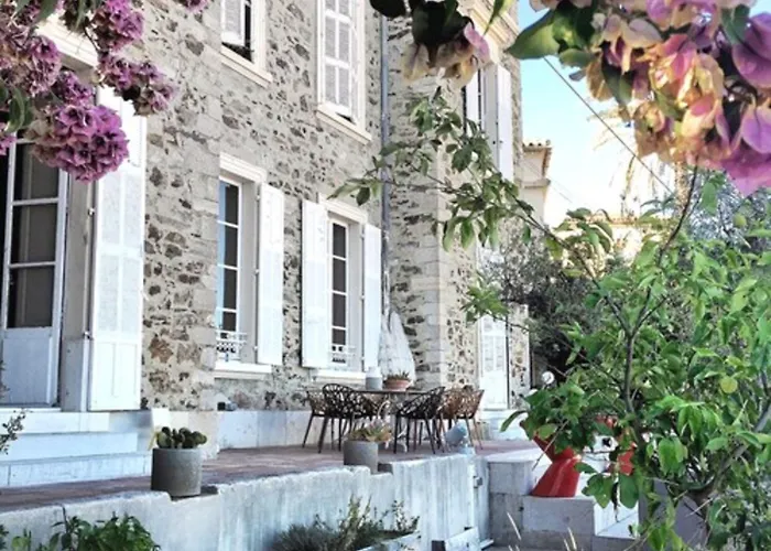 Castel Pierre Lisse Casa de hóspedes Hyères