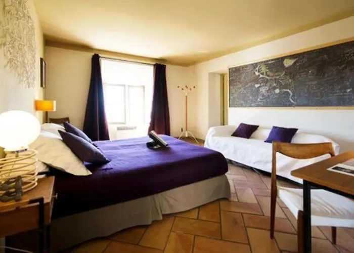 Castel Pierre Lisse בית הארחה 3*