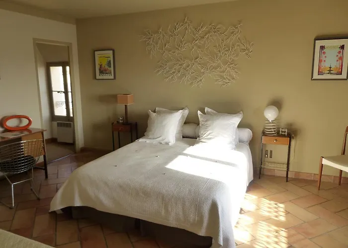 Castel Pierre Lisse הייר